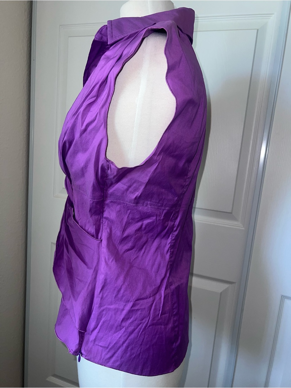 Trina Turk Vibrant Purple Sleeveless Twist-Front Blouse - Picture 5 of 9